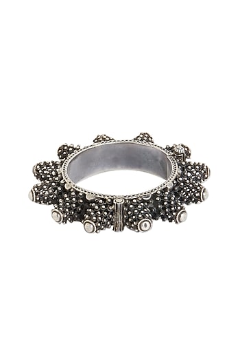 White Finish Patterned Bangle In Sterling Silver