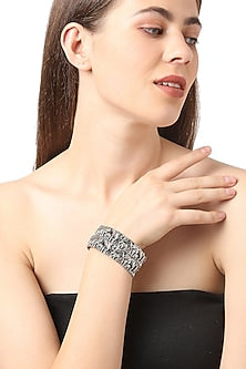 White Finish Kada Bangle In Sterling Silver