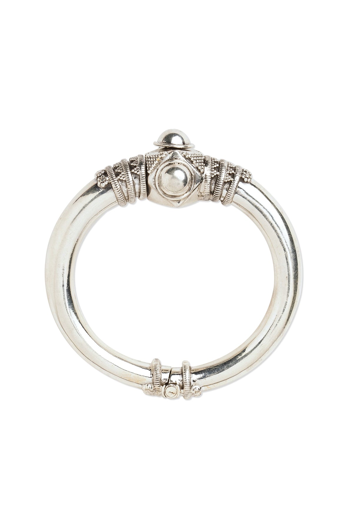 White Finish Rawa Patterned Oxidised Kada Bangle In Sterling Silver