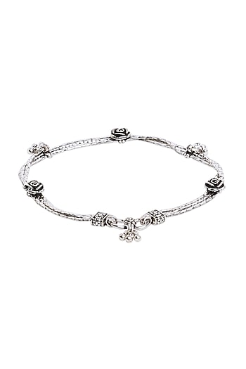 White Finish Floral Anklet In Sterling Silver