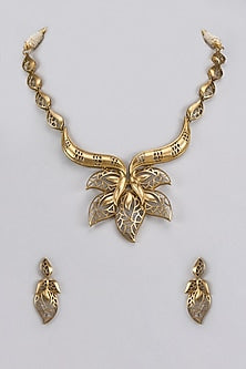 Gold Synthetic Stone Necklace Set
