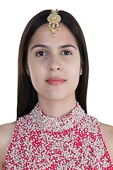 Gold Finish Kundan & Pearl Maang Tikka