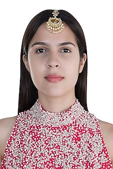Gold Finish Pearls & Kundan Maangtika