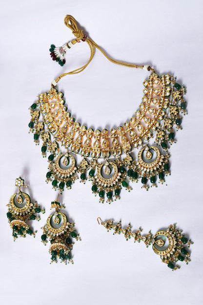Kundan Embellished Necklace Set 