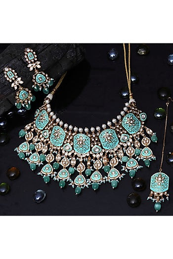 Gold Finish Mint Kundan Meenakari Choker Necklace Set