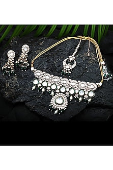 Gold Finish Green Stone & Kundan Polki Choker Necklace Set