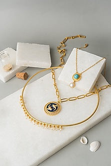 Gold Finish Pisces Necklace