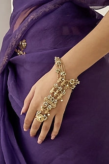 Antique Gold Plated Faux Pearl Haathphool