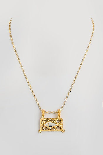Gold Finish Zari Thread & Acrylic Necklace