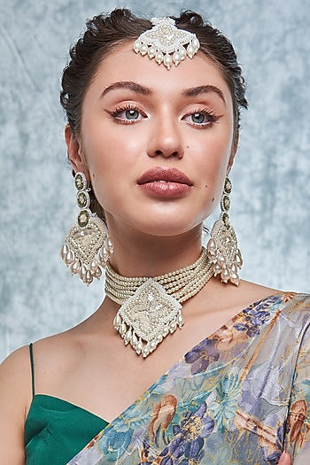 White Finish Hand Embroidered Choker Necklace