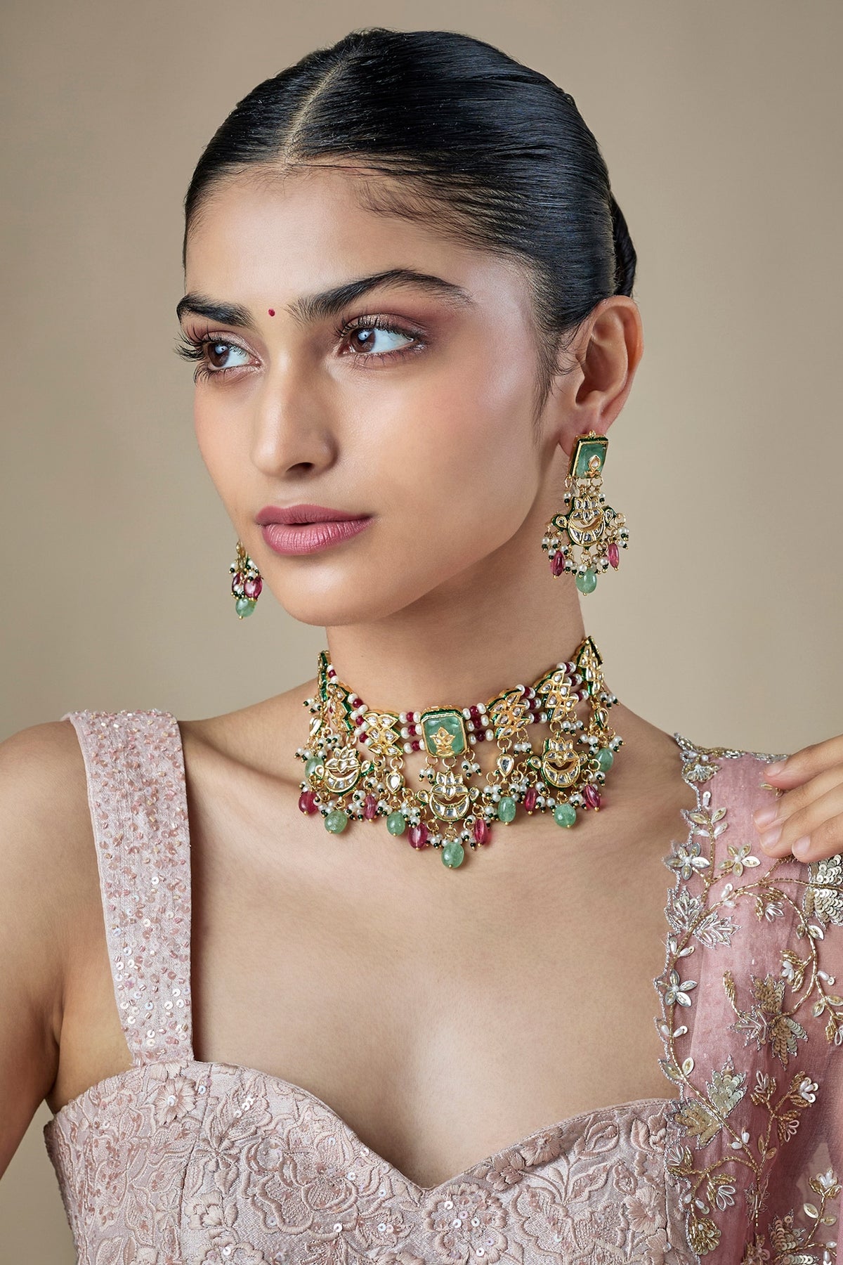 Gold Finish Green Kundan Polki & Carved Stone Choker Necklace Set
