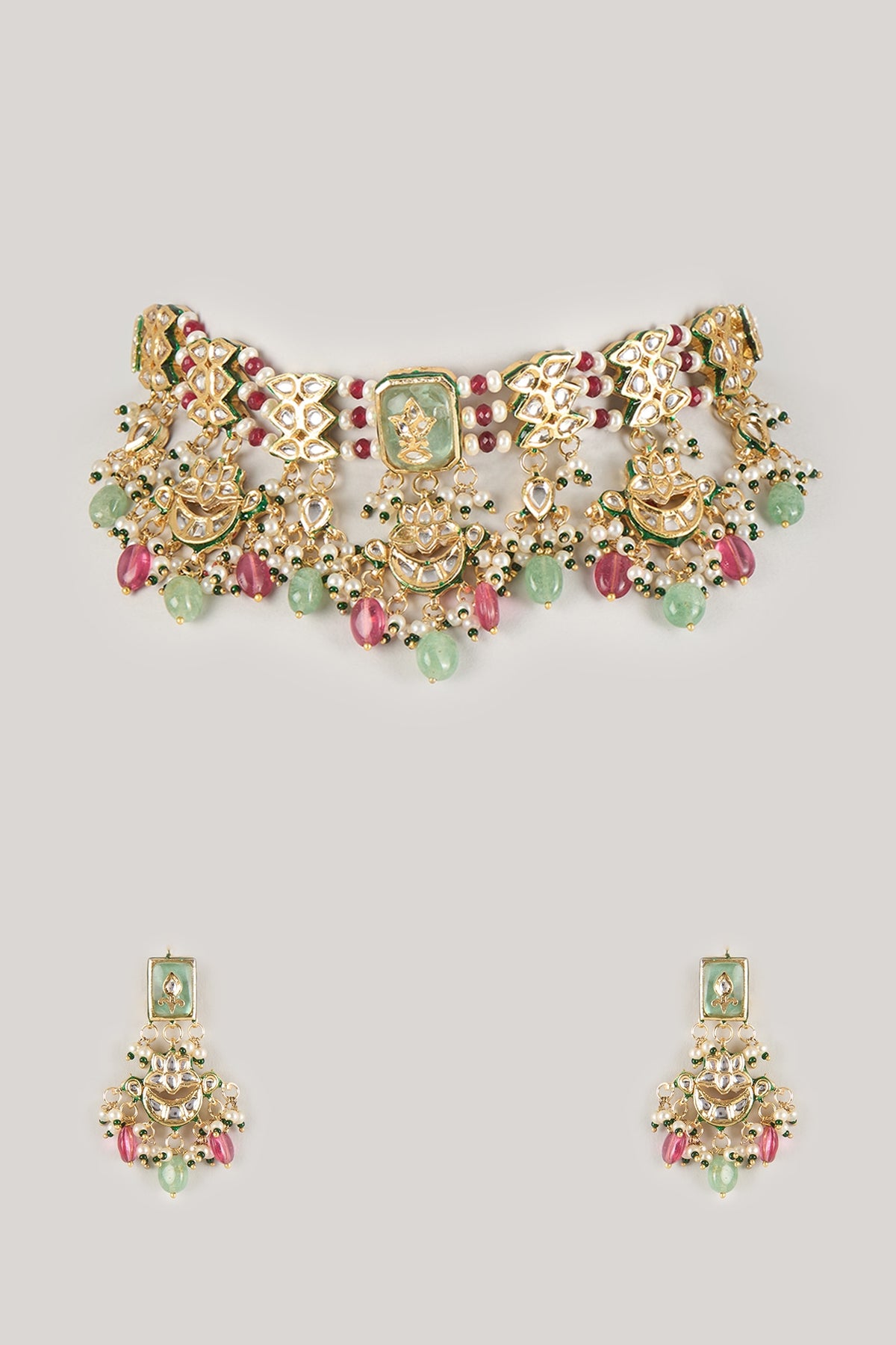 Gold Finish Green Kundan Polki & Carved Stone Choker Necklace Set