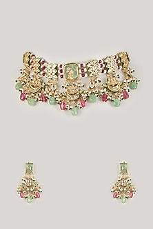 Gold Finish Green Kundan Polki & Carved Stone Choker Necklace Set