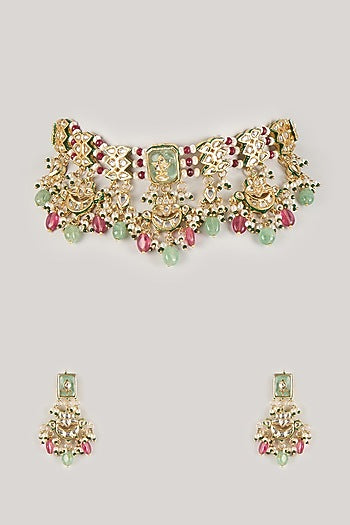 Gold Finish Green Kundan Polki & Carved Stone Choker Necklace Set