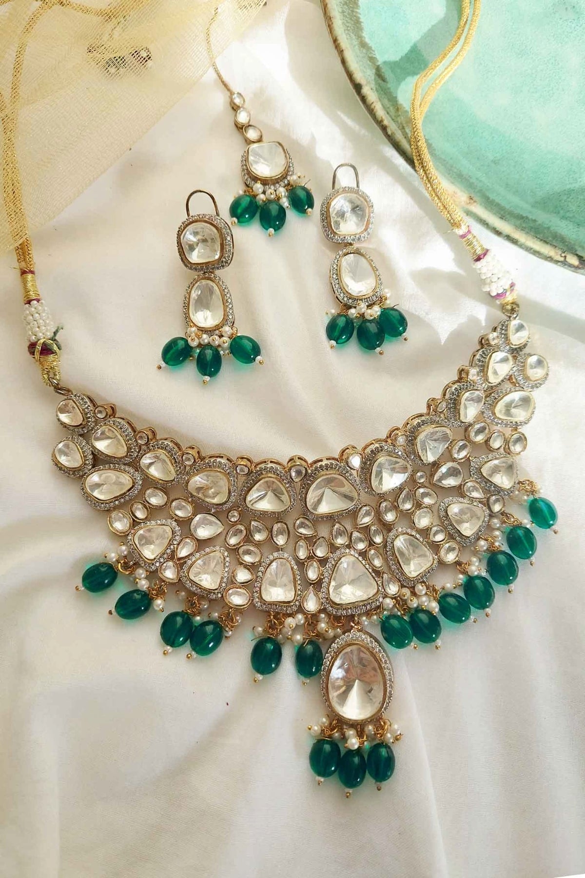 Gold Finish Kundan Polki & Green Stone Choker Necklace Set