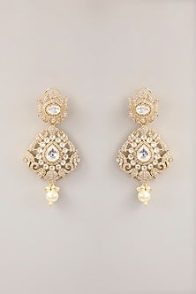 Gold Finish Kundan Polki Dangler Earrings With Maangtikka
