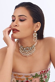 White Finish Kundan Polki & Peach Beaded Choker Necklace Set