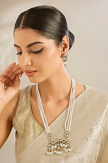 Gold Finish Kundan Polki & Mother Of Pearl Necklace Set