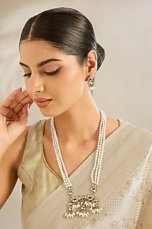 Gold Finish Kundan Polki & Mother Of Pearl Necklace Set