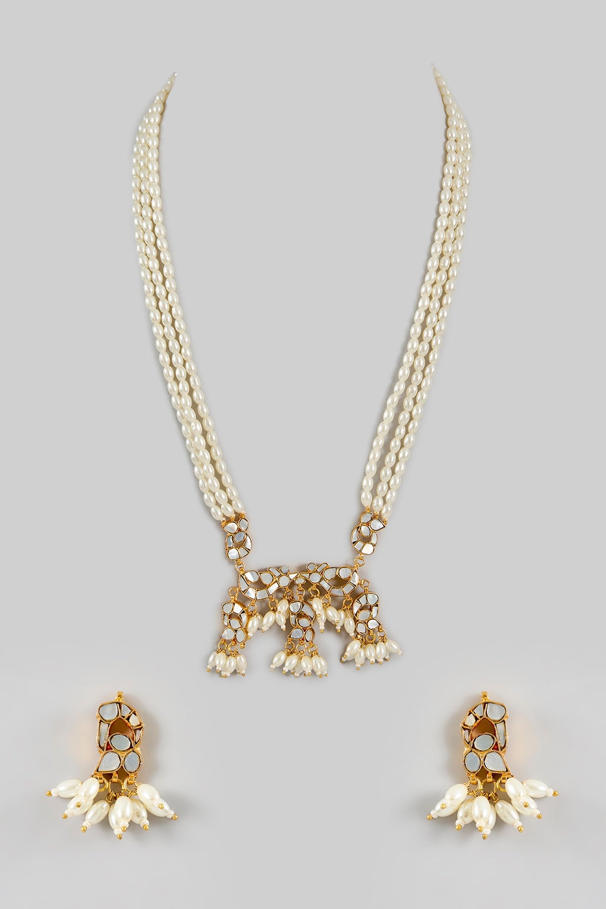 Gold Finish Kundan Polki & Mother Of Pearl Necklace Set