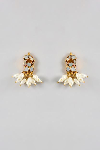 Gold Finish Kundan Polki & Mother Of Pearl Necklace Set