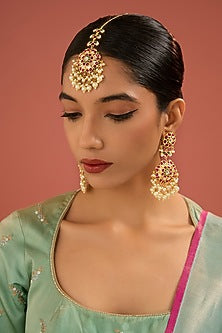 Gold Finish Jadau Kundan Polki & Pearl Dangler Earrings With Maangtikka