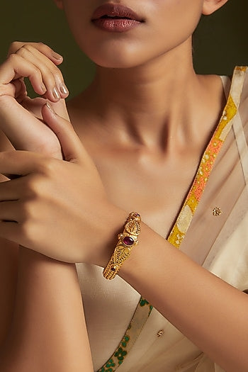Gold Finish Red Onyx Bangle In Sterling Silver