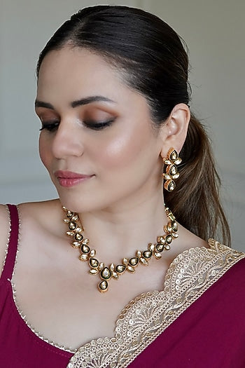 Gold Finish Kundan Polki Necklace Set