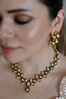 Gold Finish Kundan Polki Necklace Set