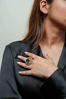14Kt Yellow Gold Emerald & Diamond Ring