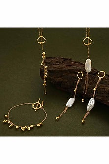 Gold Finish Dangling Bracelet