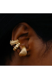 Gold Finish Dotted Carved Ear Cuff