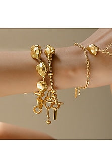 Gold Finish Molten Nugget Station Bracelet