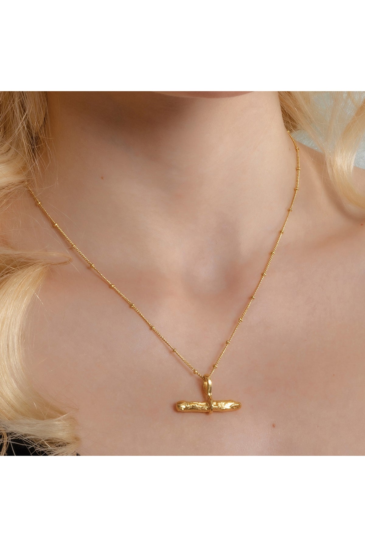 Gold Finish Cylindrical Bar Necklace