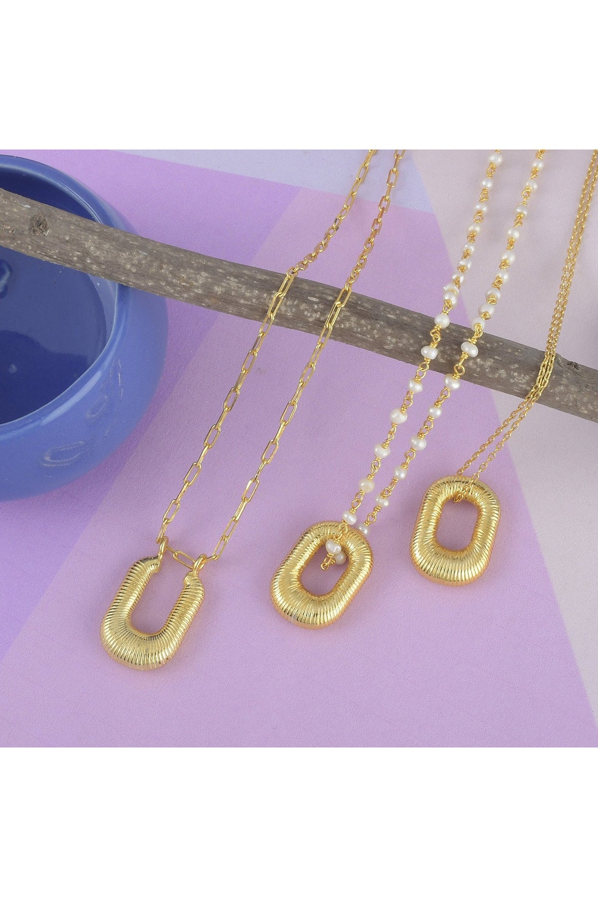 Gold Finish Pearl Pendant Necklace