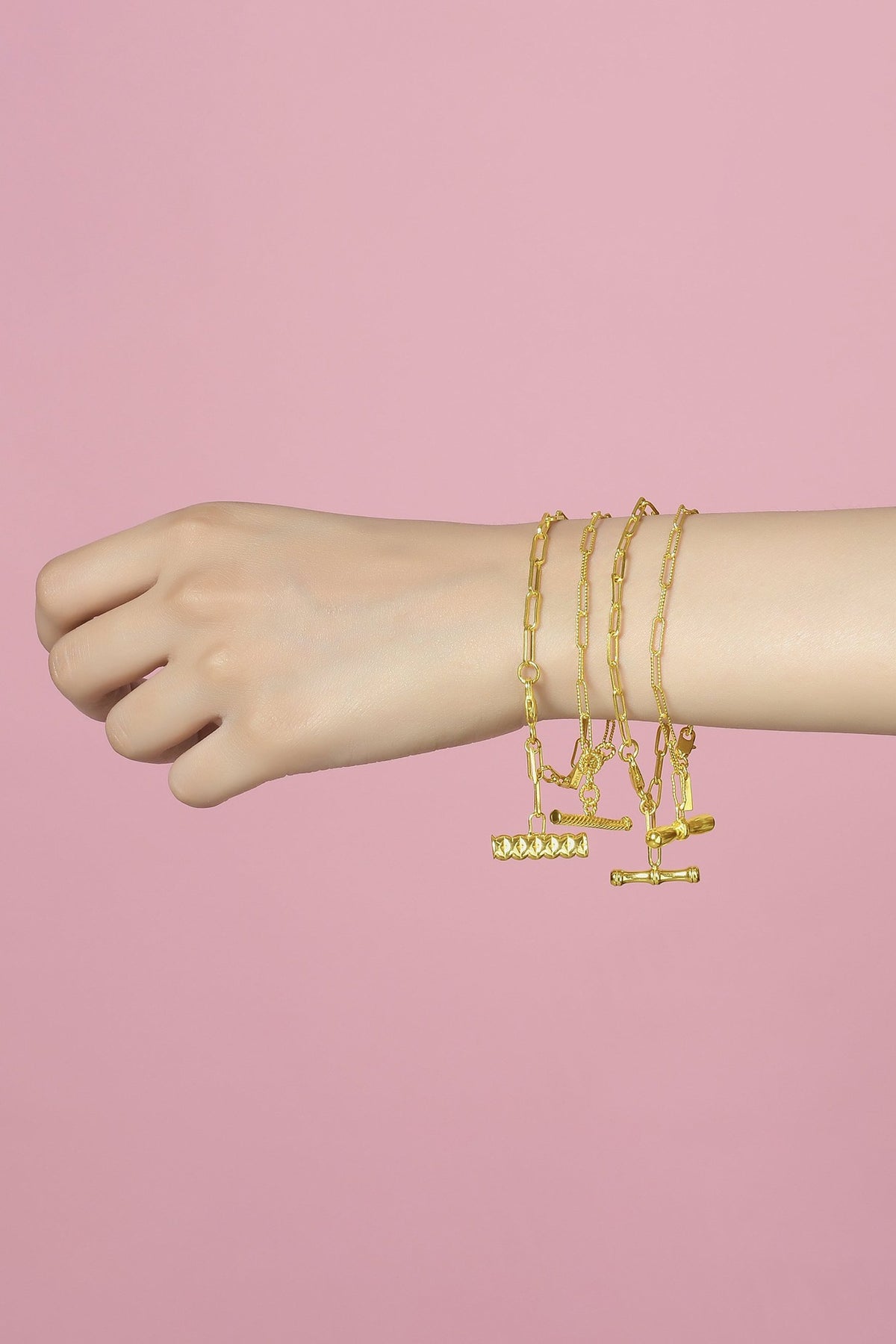 Gold Finish Handcrafted Paperclip Chain T-Bar Bracelet