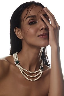 White Finish Pearl & Emerald Necklace In Sterling Silver