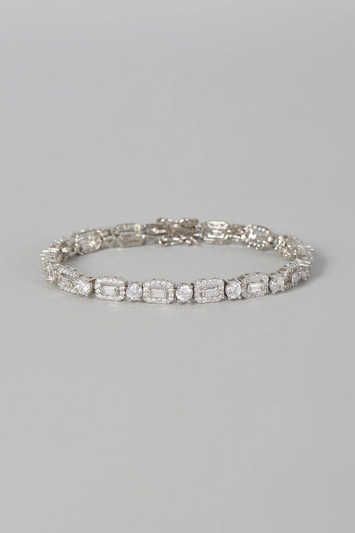 White Finish Zircon Bracelet In Sterling Silver