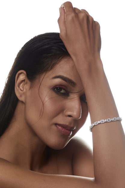 White Finish Zircon Bracelet In Sterling Silver