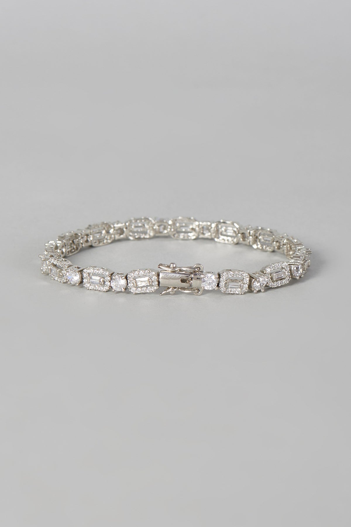 White Finish Zircon Bracelet In Sterling Silver
