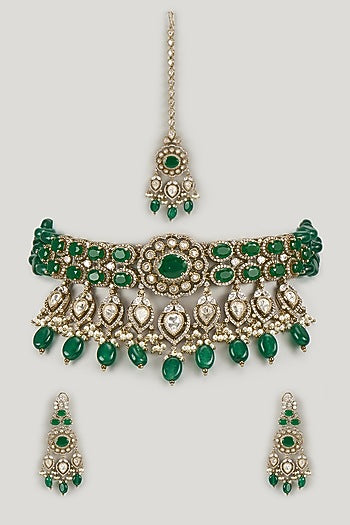 Gold Finish Emerald Stone & Uncut Zircon Choker Necklace Set