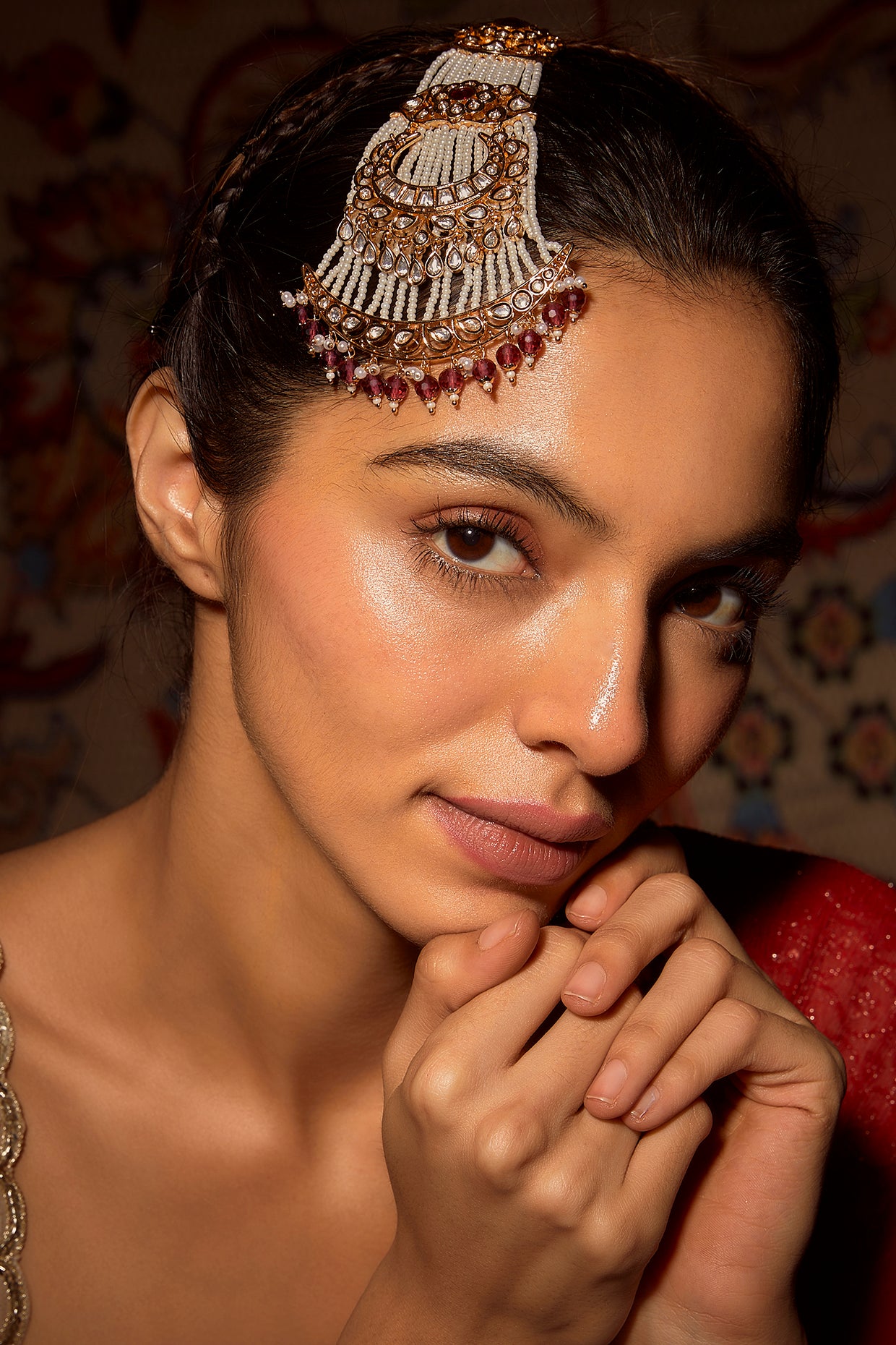 Gold Finish Red Pearl Pasa