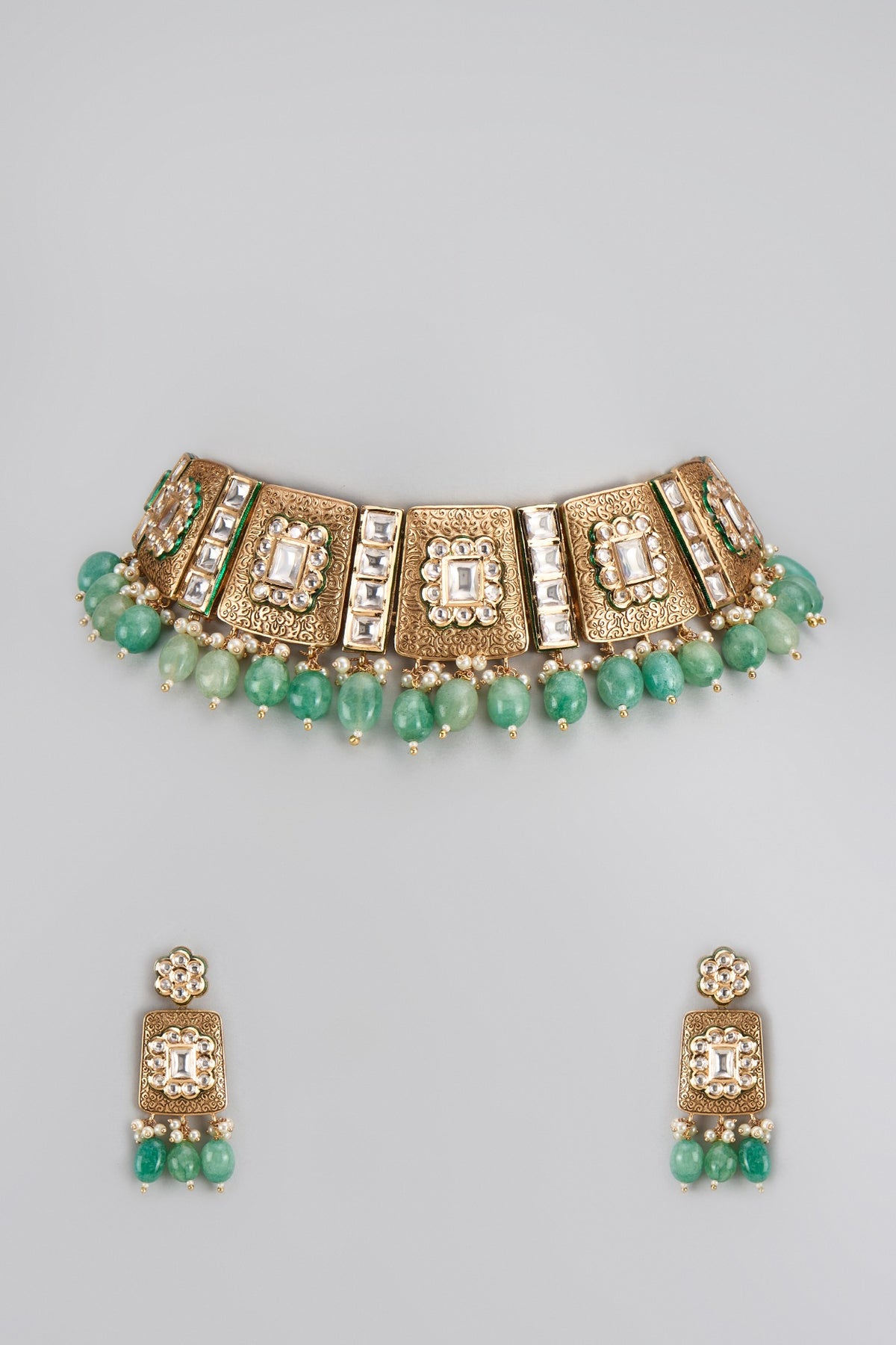 Gold Finish Kundan Polki & Emerald Synthetic Stone Choker Necklace Set