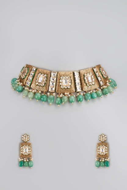 Gold Finish Kundan Polki & Emerald Synthetic Stone Choker Necklace Set