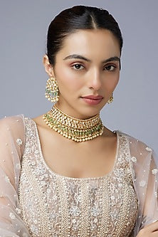 Gold Finish Uncut & Emerald Stone Choker Necklace Set
