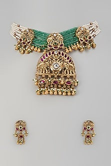 Gold Finish Green Beaded & Motif Pendant Necklace Set