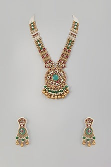 Gold Finish Emerald Stone & Uncut Zircon Pendant Necklace Set