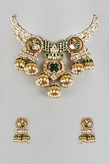 Gold Finish Pearl & Emerald Temple Choker Necklace Set