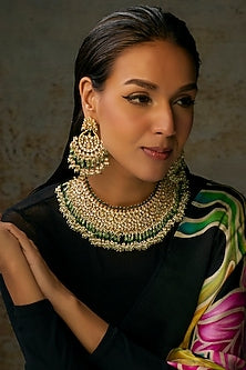 Gold Finish Moti & Kundan Polki Choker Necklace Set