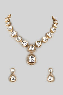 Gold Finish Kundan Polki & Uncut Stone Necklace Set